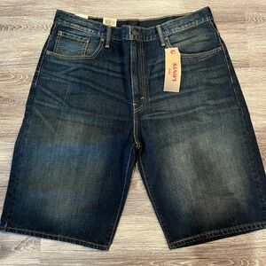 Levi’s shorts